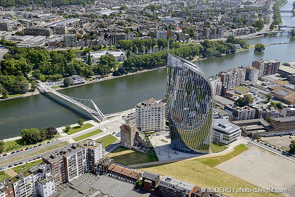 Liège - passerelle sur la Meuse